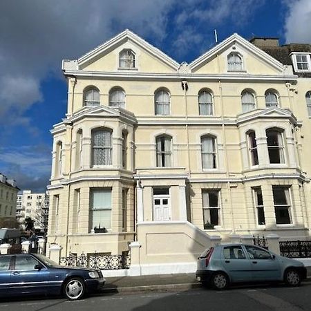 Appletree Hotel Eastbourne Dış mekan fotoğraf